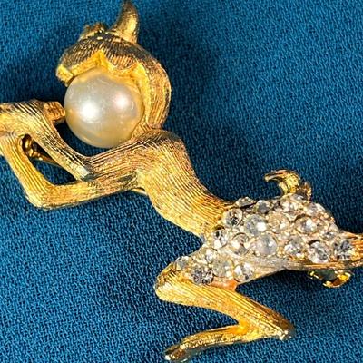 VINTAGE â€œPANâ€ FROM GREEK MYTHOLOGY FAUX PEARL, RHINESTONE PIN