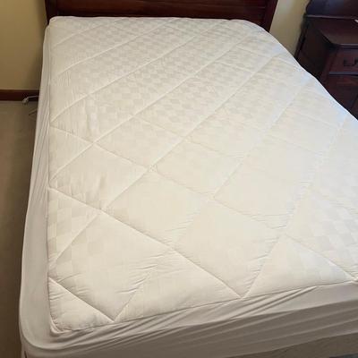 King Sized Comforter & Full Size Sheets (BR1-MG)