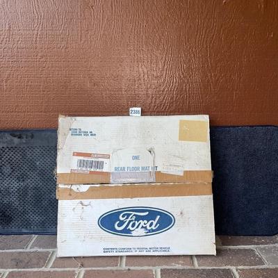 Ford Car/Truck Floor Mats with DAYCO Auto. Fan Belt