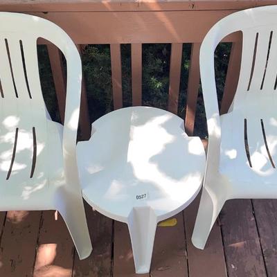 White Plastic Chairs With Table