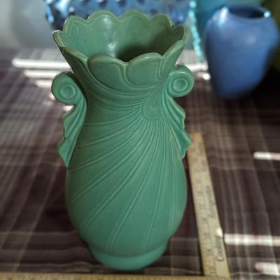 Vintage USA 521 Matte Green Vase