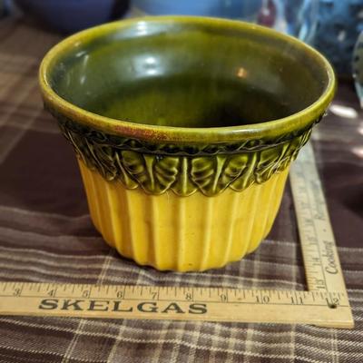 Porcelain Plant Planter Pot Yellow Brown