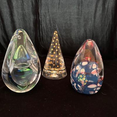 Paperweight Collection & Beveled Mirror (DR-KL