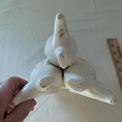 Intriguing 3 Coi Fish White Vase