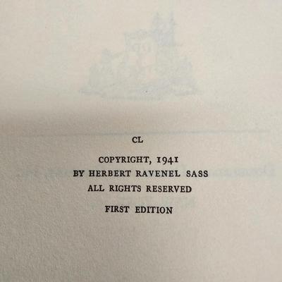 Musical Bookends & Vintage Books, incl. First Edition (DR-KL)