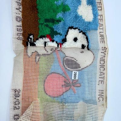 Vintage Sewing/Knitting Basket with Supplies