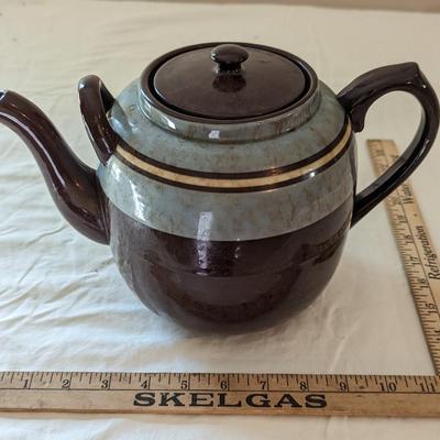 New Sadler-Like Teapot