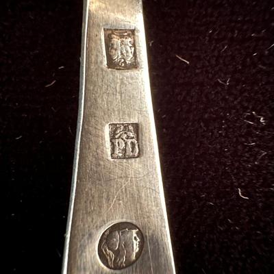 Reed & Barton Plus More Silver Serving Pieces  (DR-KL)