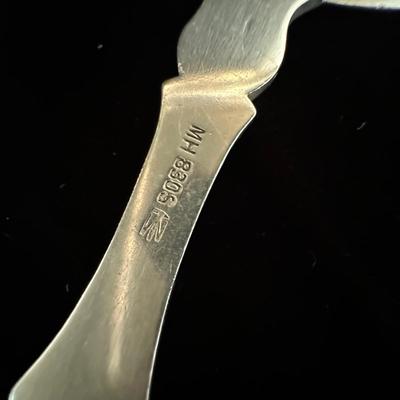 Reed & Barton Plus More Silver Serving Pieces  (DR-KL)