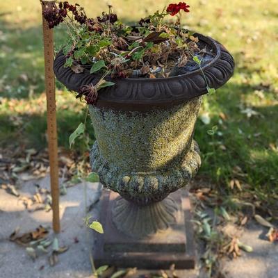 Cast Iron Urn Planter