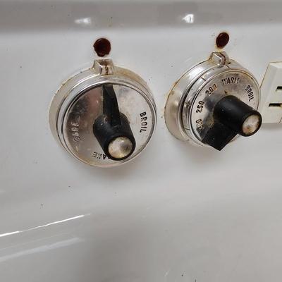 G.E. 4 Burner Stove/Oven Unit  (BK-JS)