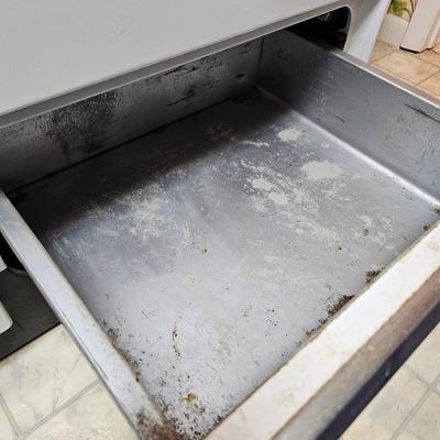 G.E. 4 Burner Stove/Oven Unit  (BK-JS)