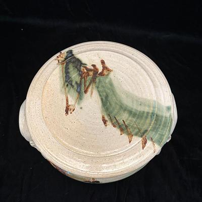 Shell Motif Plates & Large Bowl with Lid (DR-KL)