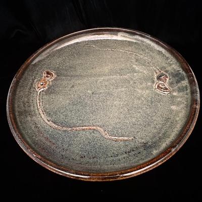 Shell Motif Plates & Large Bowl with Lid (DR-KL)
