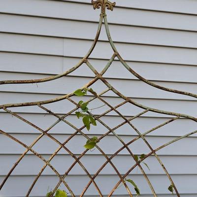 #2 Vintage Garden Trellis