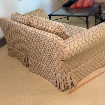 Clean, No Wear Flexsteel Loveseat Couch