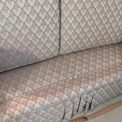 Clean, No Wear Flexsteel Loveseat Couch