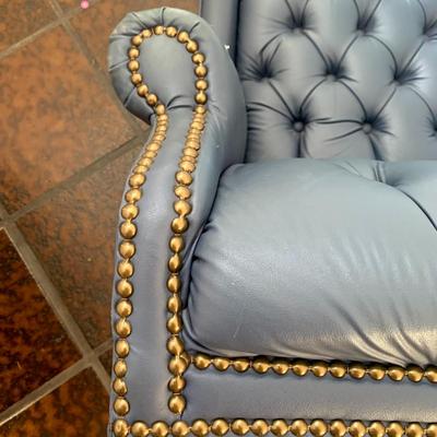 Blue chair (2 of 2)
