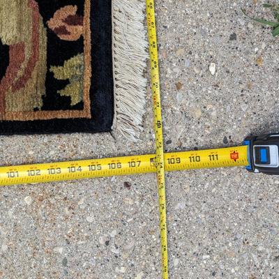 Beautiful, Great Condition Area Rug