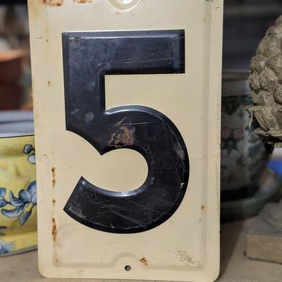 Vintage "5"