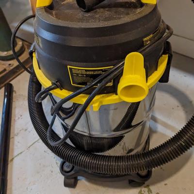 Stanley 5 Gallon Wet Vac