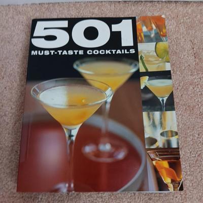 501 Must Taste Cocktails