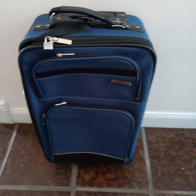 ProtÃ©gÃ© Suitcase