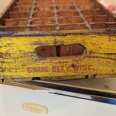 Vintage Celo Soda Crate