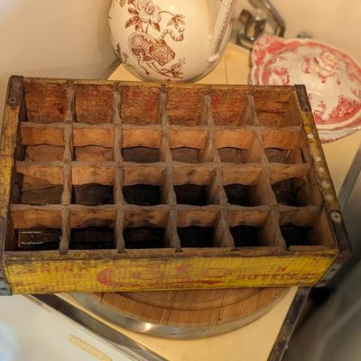 Vintage Celo Soda Crate