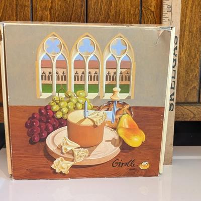 Girolle Original Cheese Wheel Slicer