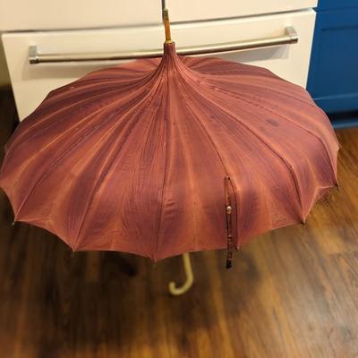 Set of 3 Antique Beautiful Umbrella's
