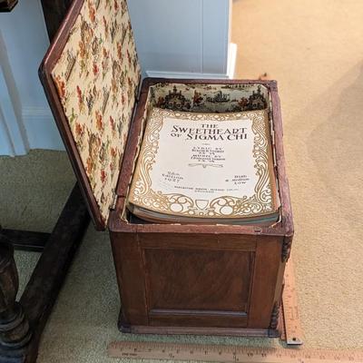 Sweet Antique Storage Box, Music Included