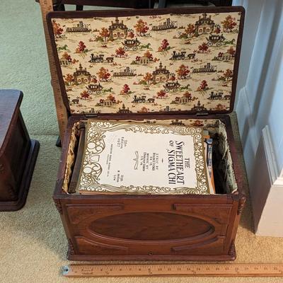 Sweet Antique Storage Box, Music Included
