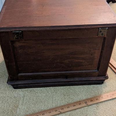 Sweet Antique Storage Box, Music Included