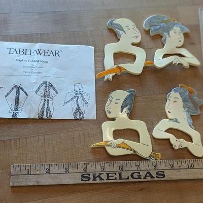 4 Vintage Two's Company Samurai Geisha Resin Napkin Holders