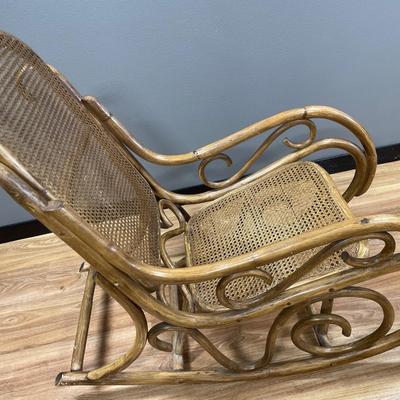 Vintage Wood rocking chair