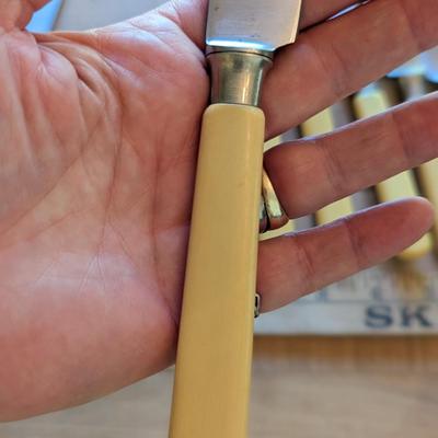 Set of 11 J.A. Henckles Twin Works Dinner Knives