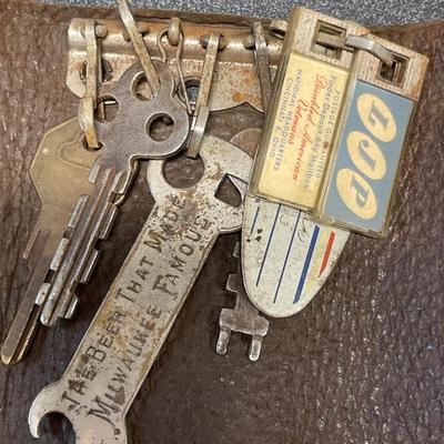 Vintage key holder