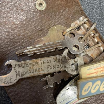 Vintage key holder