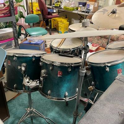 Premier Percussion Drum Set