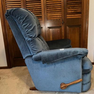 Blue Cloth Recliner