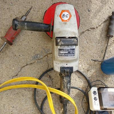 BLACK & DECKER ELECTRIC GRINDER-EXTENSION CORD=BUTANE TANK WITH TORCH