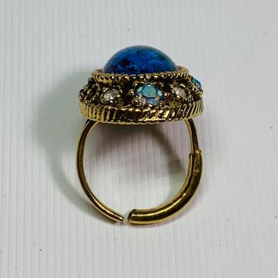 LOT 113: Rings & Earrings Collection