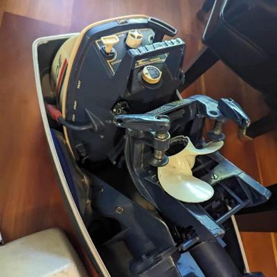 1969 Evinrude 4 Horsepower Suitcase Outboard Boat Motor