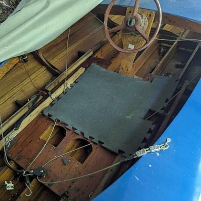 1957 or 58 Sid Craft Wood Racing Boat No Motor