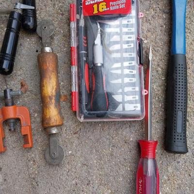 PRECISION KNIFE SET -LEVELS-HAND TOOLS AND HAND LIGHT
