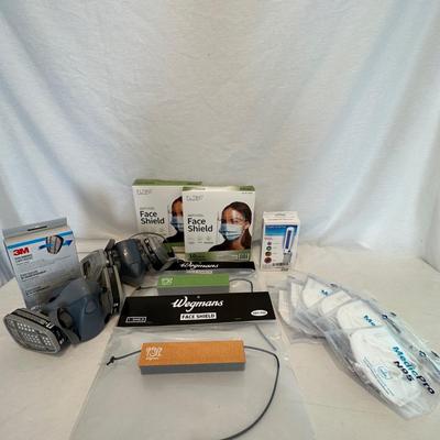 Assortment of Face Masks incl. Two Respirators, & Portable UV Sterilizer  (M-KL)