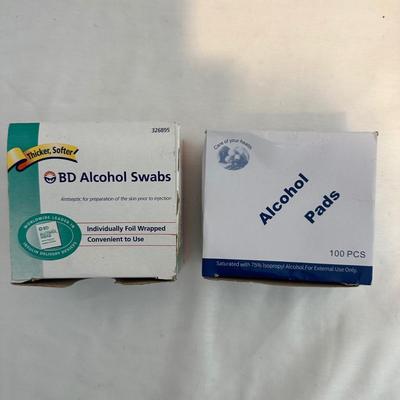 Large Assortment of Home Healthcare Products (M-KL)