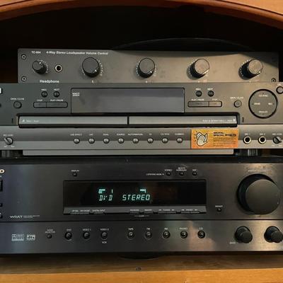 Stereo Components Lot