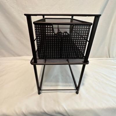 Stackable/Adjustable Organizing Shelves & Baskets (K-KL)